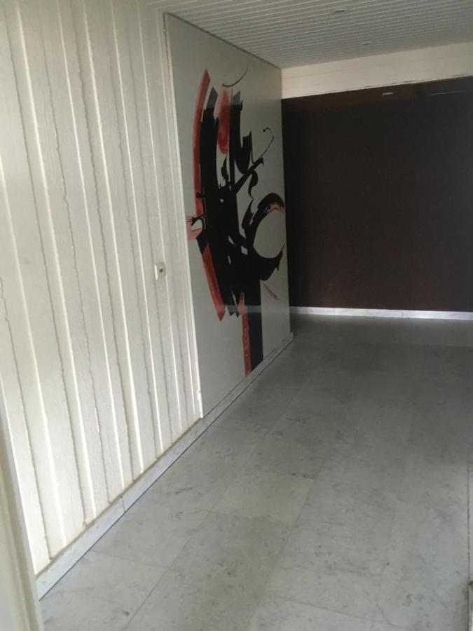 Avelie Studio ميدل كيرك المظهر الخارجي الصورة